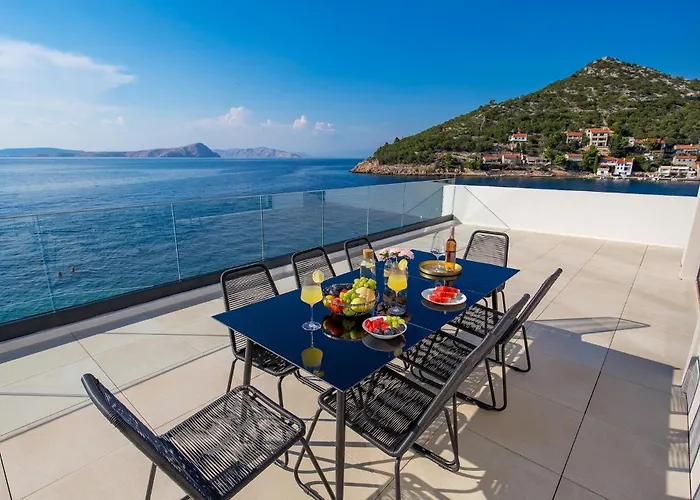 Frami Сasa de vacaciones Stari Grad