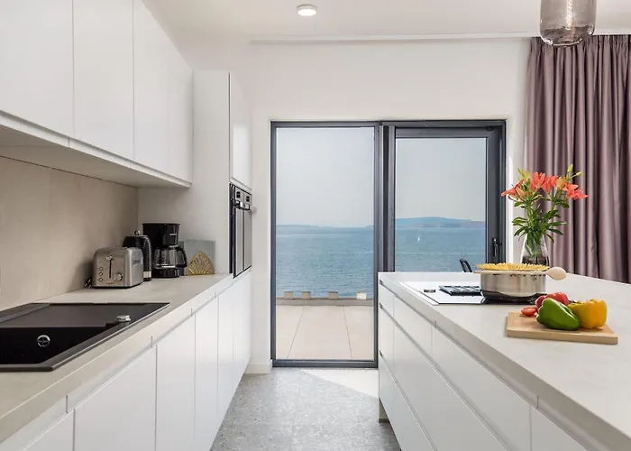 Дом отдыха Frami Стариград