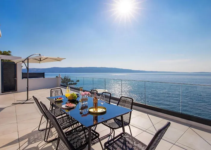 Дом отдыха Frami Стариград