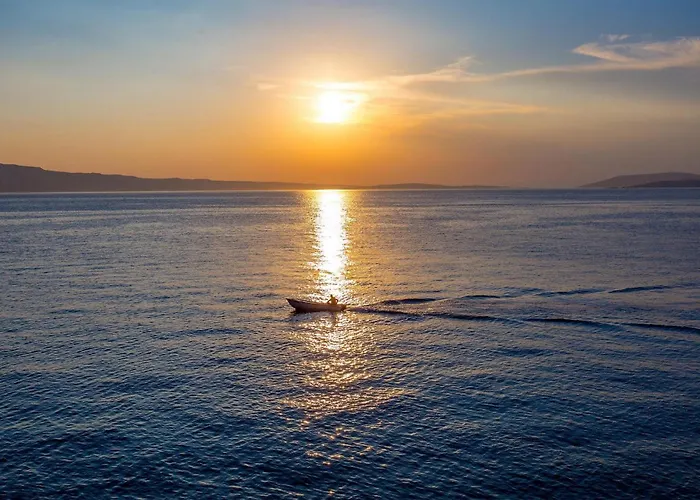 Frami Стариград